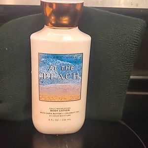 Bath & Body works body lotion